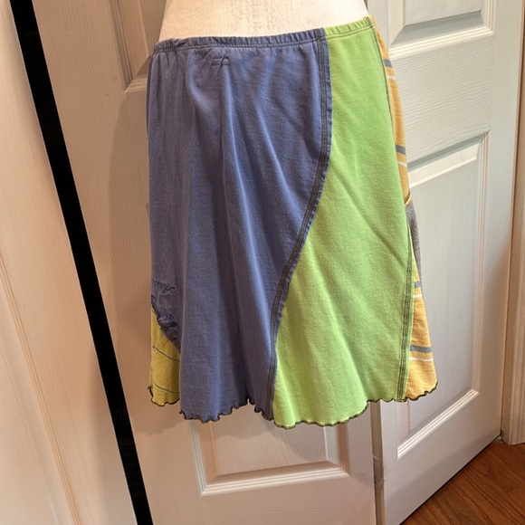 Skirt size small by Elizabthan - Picture 4 of 5